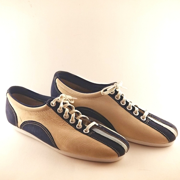 BATES Boaters Leisure Suede Footwear Size 8.5 - Picture 2 of 7